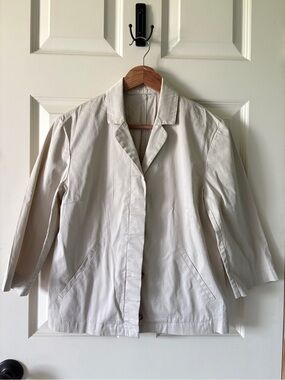 Women's Cream Button-Front Lightweight Jacket